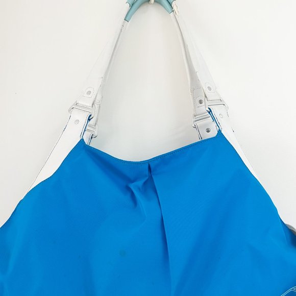 Nike-Sami-Club-Bag - Picture 4 of 6